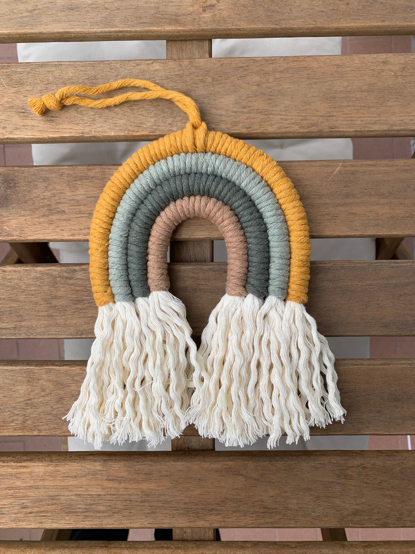 Arcobaleno boho in macramè per nascita - misura media