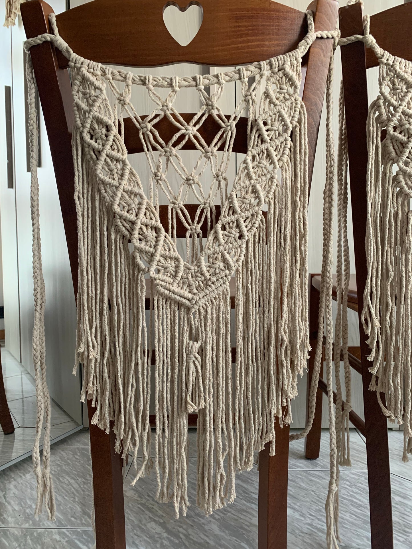 Coprisedia in macramè per matrimonio boho