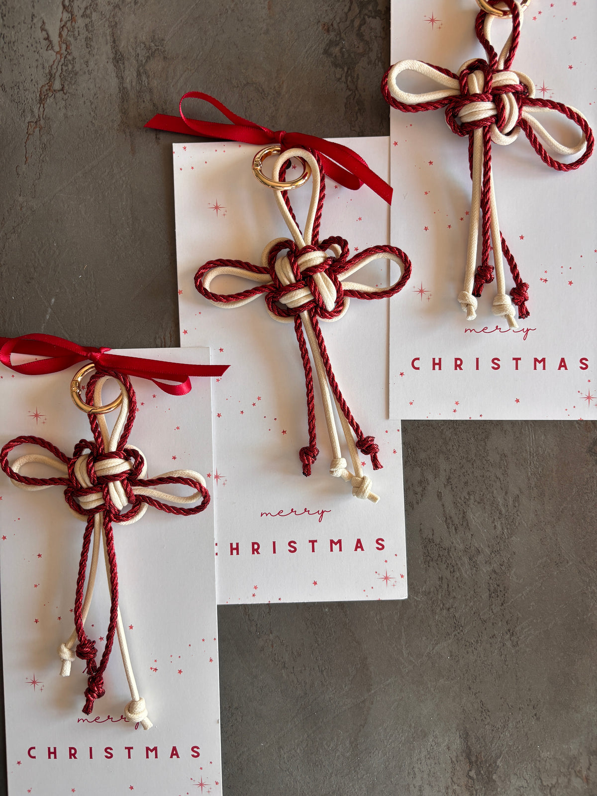 Charms “Lucky knot” con card natalizia