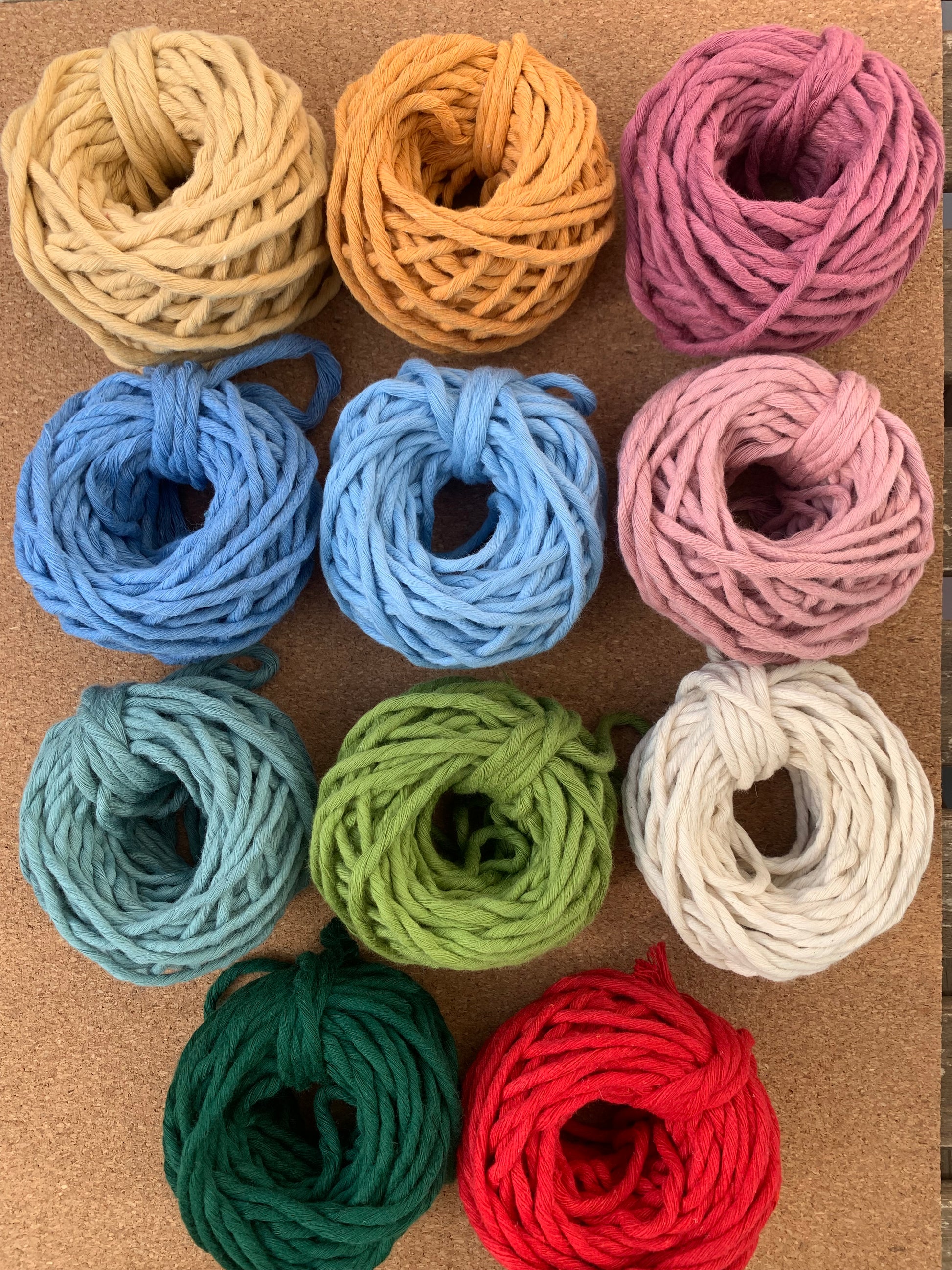Corda di cotone string 3/4 mm colorata per macramè